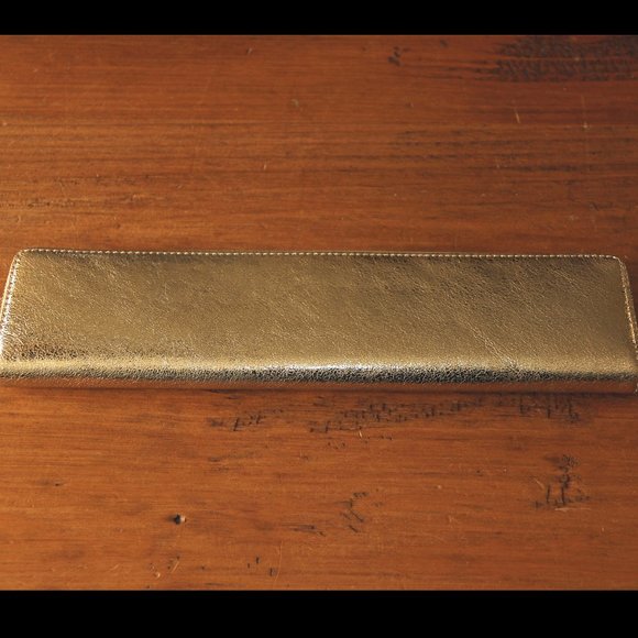 Kate Spade Lella Evening Clutch in Gold Rare - Picture 7 of 14